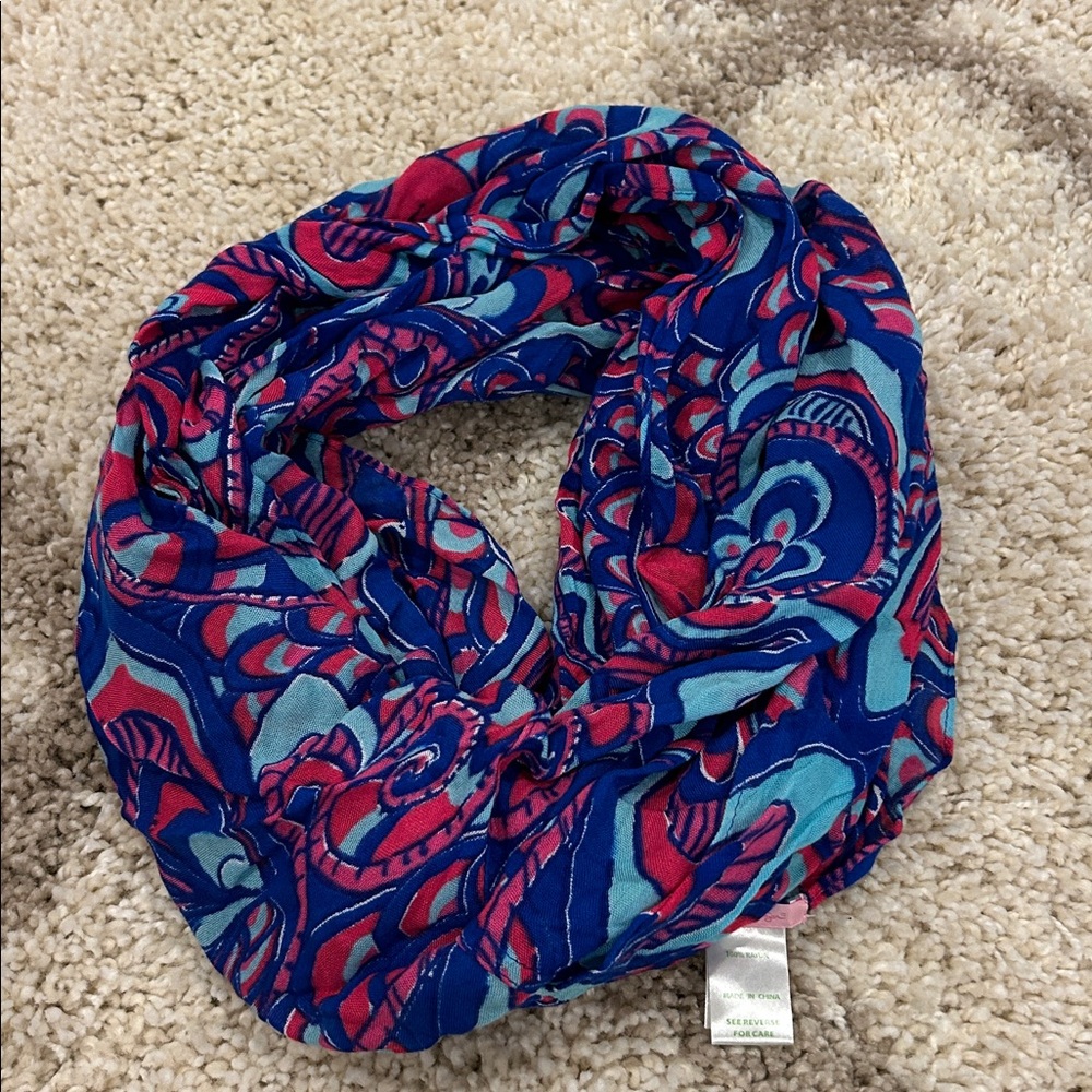 NWOT Lilly Pulitzer Riley infinity scarf